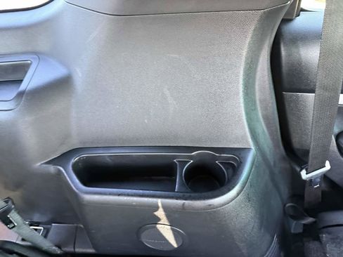 Used 2016 Ford Explorer XLT w/ Equipment Group 202A image 37