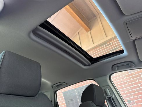 Used 2022 Honda CR-V EX image 22
