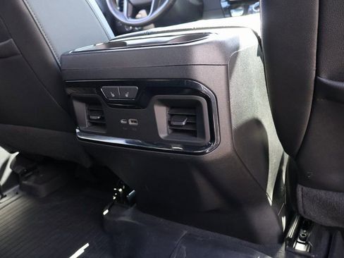 Used 2022 GMC Sierra 1500 AT4 w/ AT4 Premium Package image 18