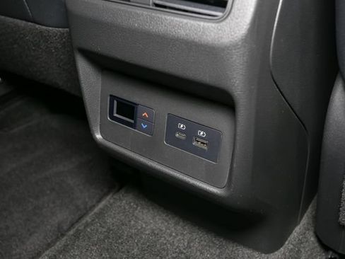 Used 2023 Nissan Rogue SL w/ SL Premium Package AWD/4WD image 21