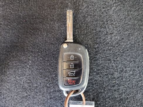 Used 2017 Hyundai Tucson SE FWD image 28