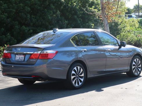 Used 2015 Honda Accord EX-L image 5