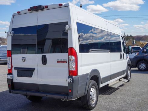Used 2016 RAM ProMaster 2500 w/ Premium Appearance Group FWD image 9