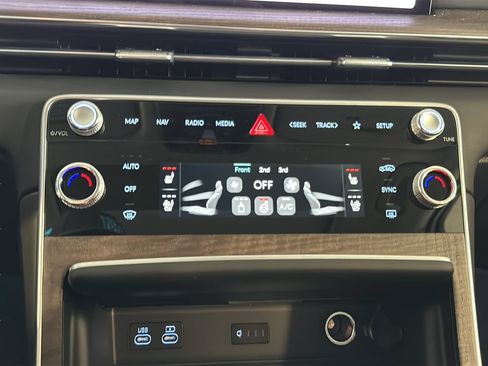 New 2026 Genesis GV80 3.5T Advanced AWD/4WD image 30