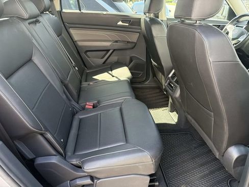 Certified 2023 Volkswagen Atlas SE AWD/4WD image 7