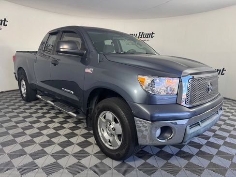 Used 2010 Toyota Tundra 4x4 Double Cab image 6