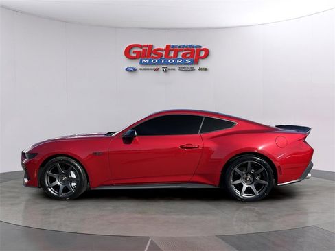 Used 2024 Ford Mustang GT Premium image 3