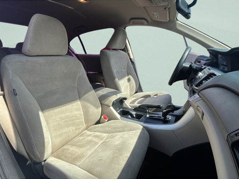 Used 2013 Honda Accord LX image 26
