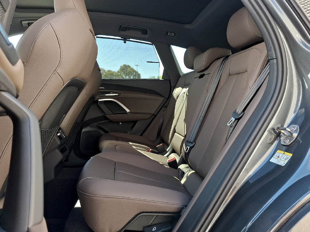 New 2026 Audi Q5 Premium Plus AWD/4WD image 9