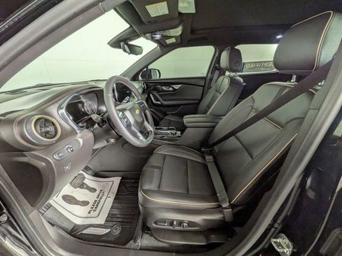 Certified 2025 Chevrolet Blazer Premier w/ Driver Confidence II Package image 19