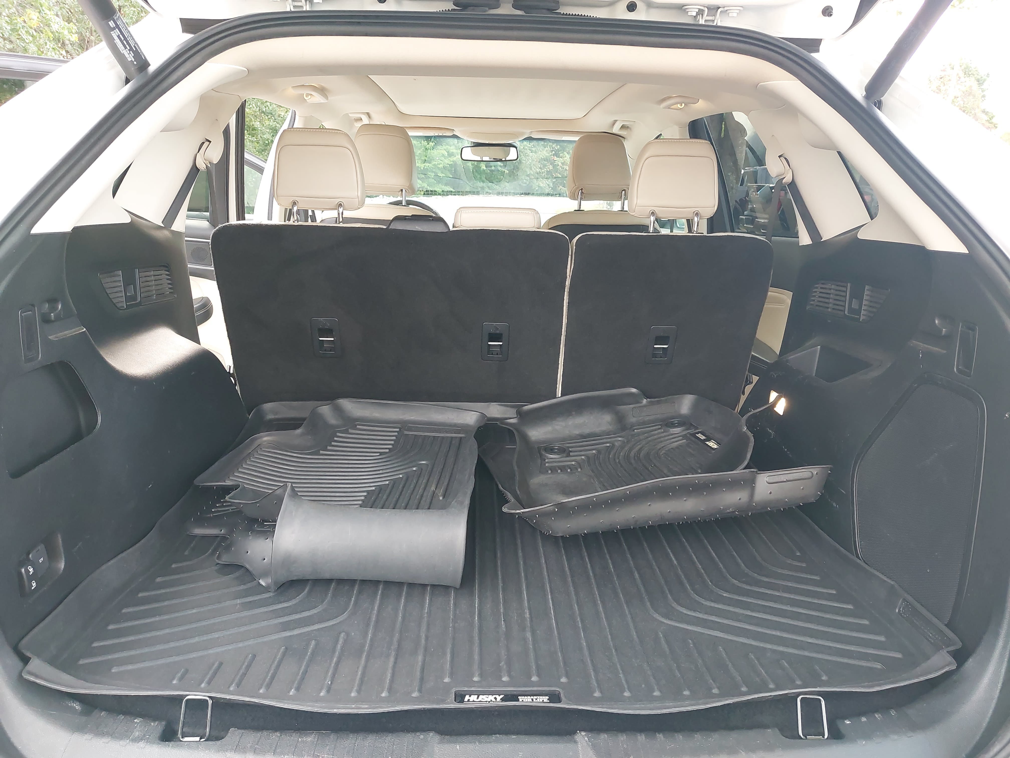 Used 2021 Ford Edge Titanium AWD/4WD image 13