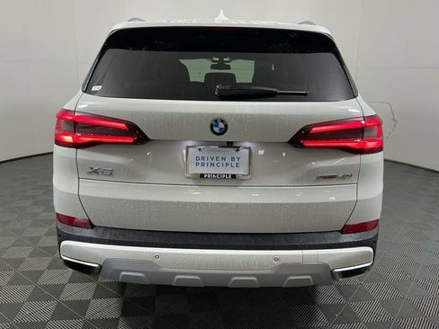 Certified 2023 BMW X5 sDrive40i image 6