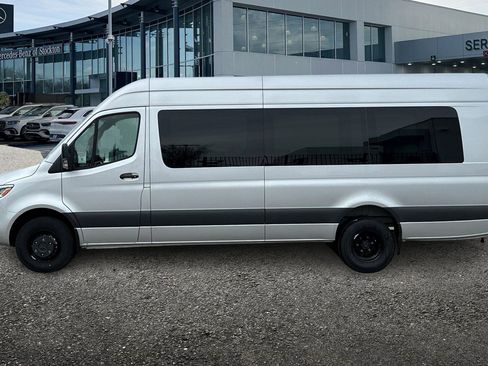 New 2024 Mercedes-Benz Sprinter 3500 image 7