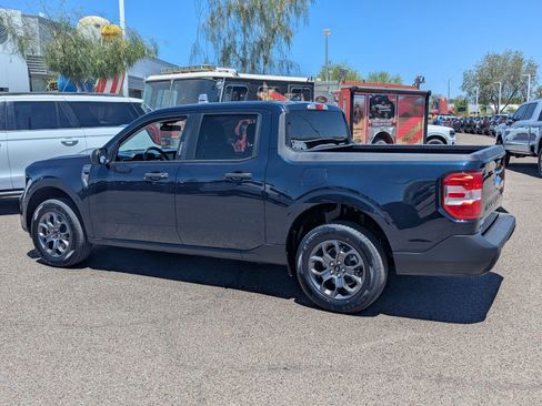 Certified 2022 Ford Maverick XLT FWD image 3