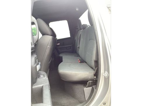Used 2022 RAM 1500 Classic Warlock AWD/4WD image 11