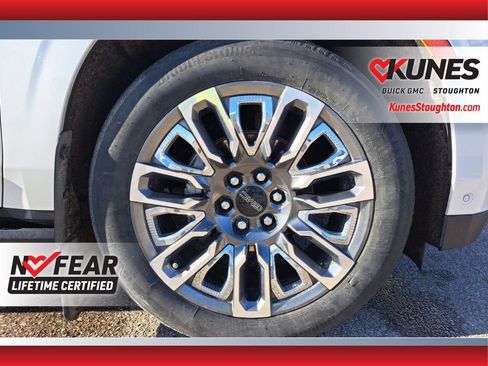 Used 2023 GMC Yukon Denali Ultimate w/ LPO, Floor Liner Package image 13