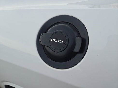 Used 2015 Dodge Challenger SXT w/ Sound Group image 18