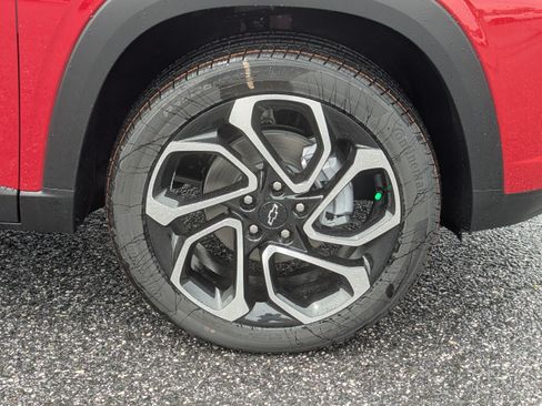 New 2026 Chevrolet Trax RS w/ Driver Confidence Package FWD image 9