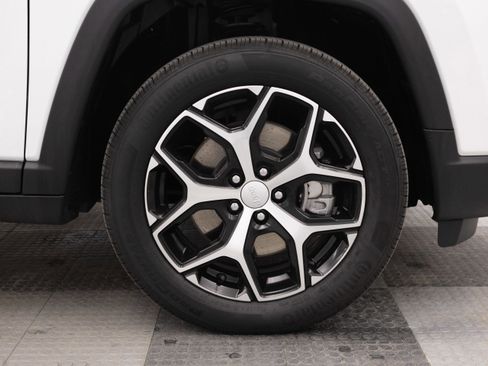 Used 2024 Jeep Compass Limited AWD/4WD image 13
