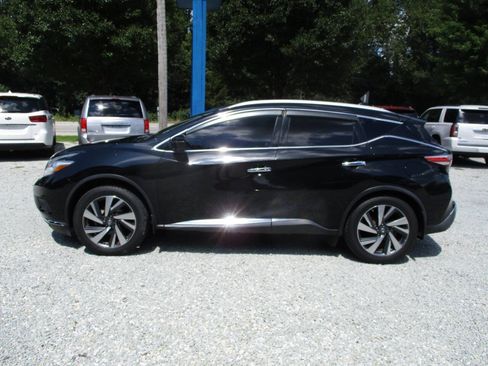 Used 2017 Nissan Murano Platinum w/ Platinum Technology Package AWD/4WD image 2