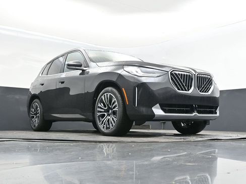 New 2026 BMW X3 xDrive30 w/ Premium Package image 43