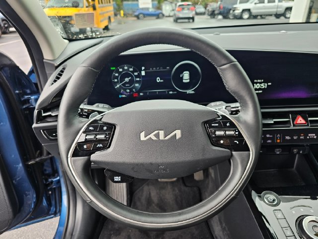 Certified 2023 Kia Niro Wind w/ Wind Preserve Package FWD image 25