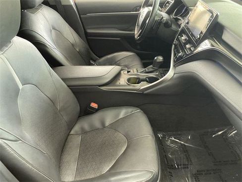 Certified 2021 Toyota Camry XSE w/ Navigation Upgrade Package image 31