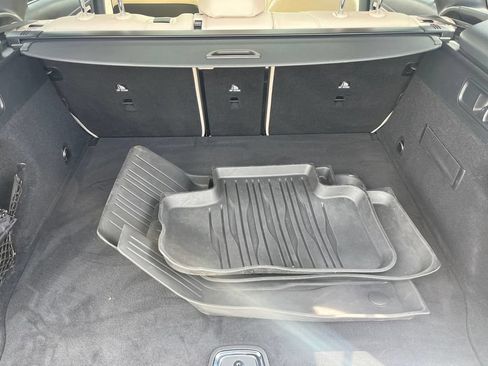 Certified 2023 Mercedes-Benz GLC 300 4MATIC image 19