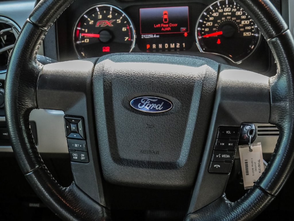 Used 2014 Ford F150 FX4 w/ Equipment Group 402A Luxury AWD/4WD image 27