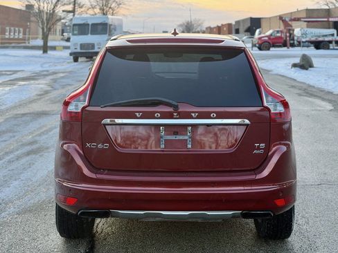 Used 2015 Volvo XC60 T5 image 9