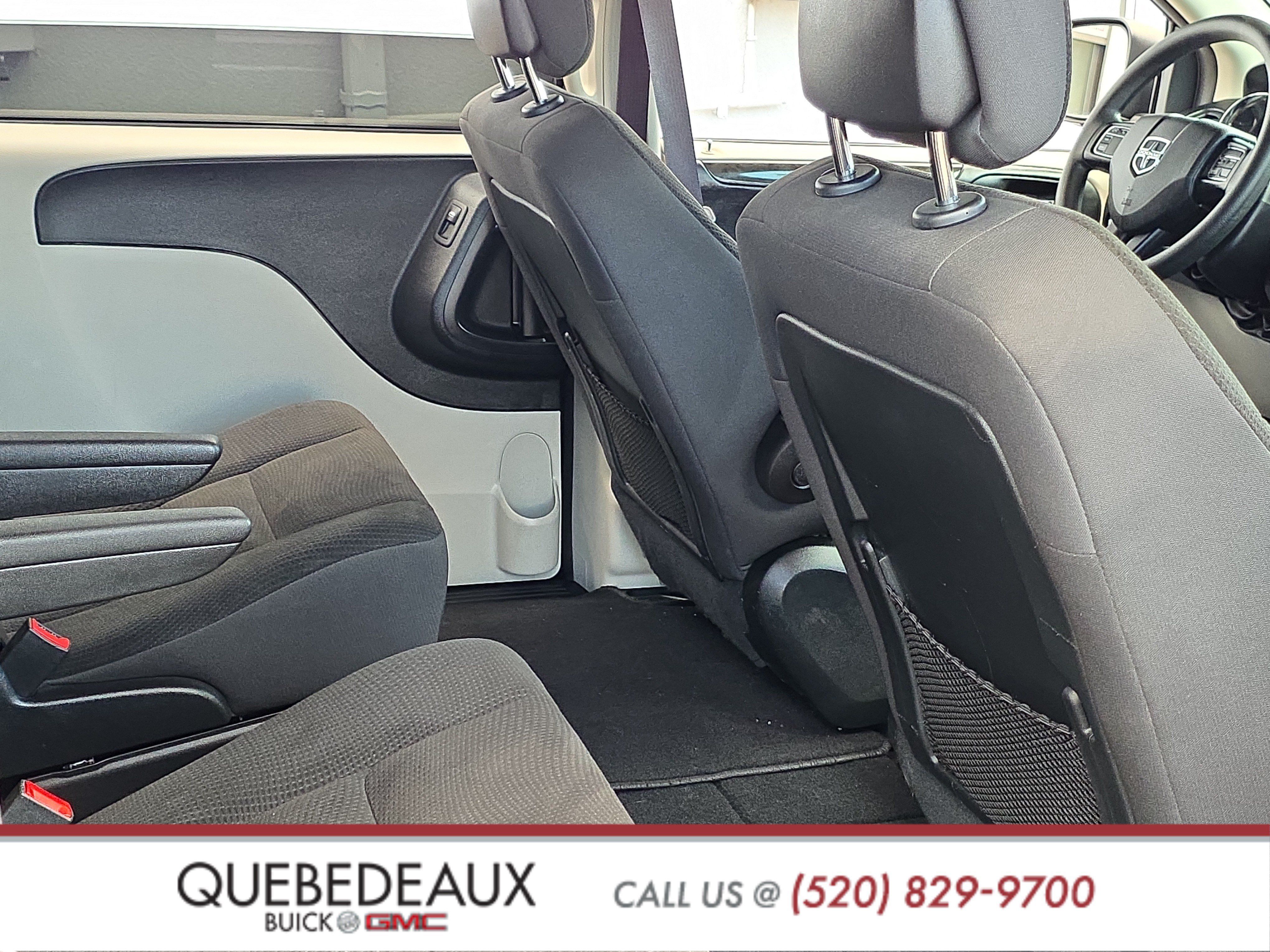 Used 2019 Dodge Grand Caravan SE w/ UConnect Hands-Free Group FWD image 22