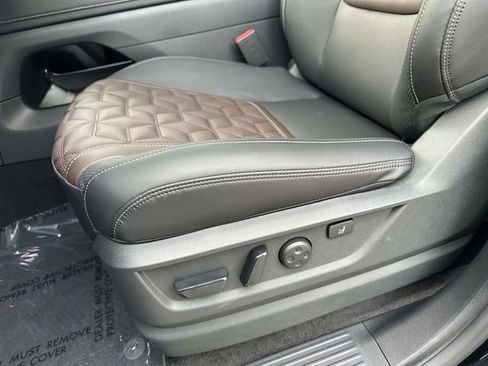 New 2026 Nissan Armada Platinum Reserve image 15