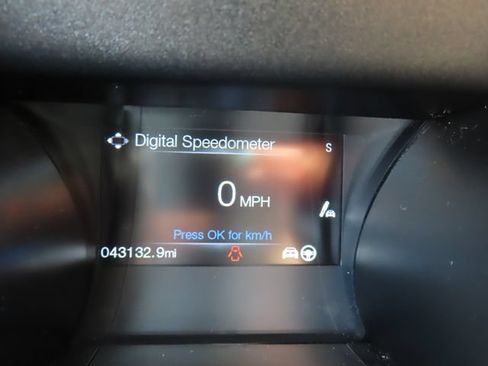 Used 2017 Ford Mustang Shelby GT350 w/ Electronics Package RWD image 21