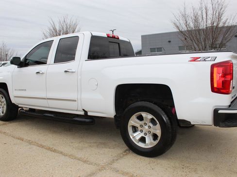 Used 2018 Chevrolet Silverado 1500 LTZ Z71 AWD/4WD image 4