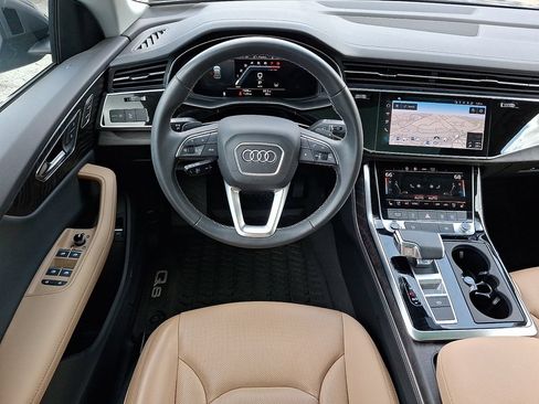Certified 2025 Audi Q8 Premium Plus w/ Premium Plus Package AWD/4WD image 12