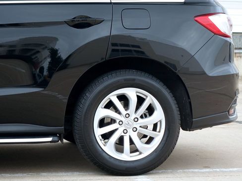 Used 2018 Acura RDX FWD image 23