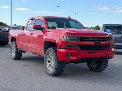 Used 2017 Chevrolet Silverado 1500 LT w/ Rally 2 Edition AWD/4WD image 2