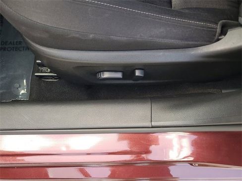 Used 2024 Nissan Altima 2.5 SV image 21