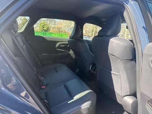 Used 2025 Toyota Crown Signia image 31