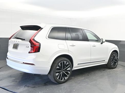 New 2026 Volvo XC90 B6 Ultra image 7
