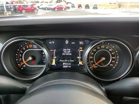 Used 2020 Jeep Wrangler Unlimited Sport image 30