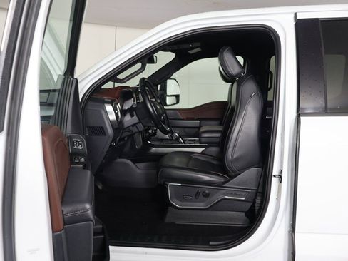 Used 2023 Ford F150 Lariat image 28