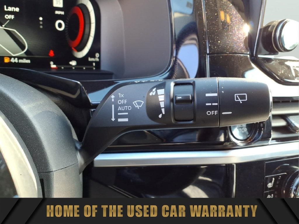 Used 2025 Nissan Pathfinder Platinum w/ Cargo Package AWD/4WD image 23