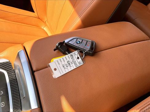 Used 2021 BMW X6 M50i AWD/4WD image 15
