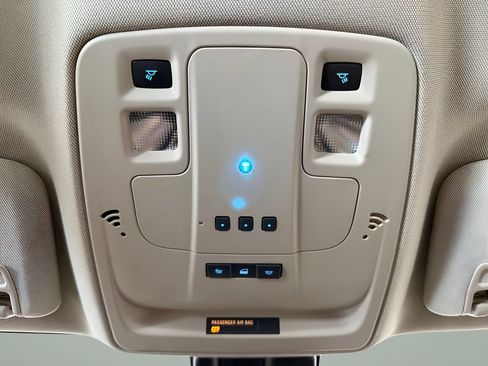 Used 2015 Chevrolet Malibu LT w/ Power Convenience Package FWD image 23