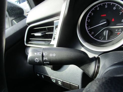 Used 2024 Toyota Camry XLE FWD image 24