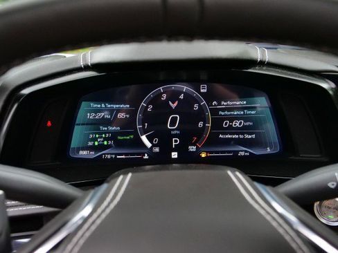 Used 2023 Chevrolet Corvette Convertible 3LT / Z51 Performa w/ Z51 Performance Package image 10