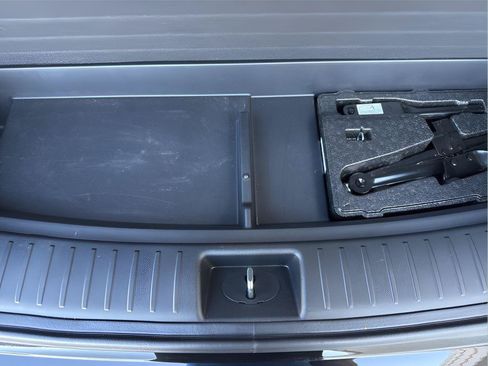 Used 2025 Kia Sorento EX w/ Panoramic Sunroof Package FWD image 33
