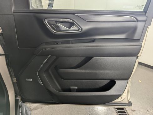 Used 2023 GMC Yukon SLT image 22