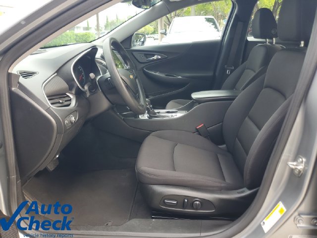 Used 2024 Chevrolet Malibu LT FWD image 17